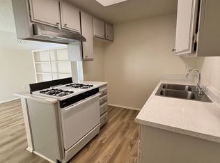 216 Cypress Ave APT K, Santa Ana, CA 92701