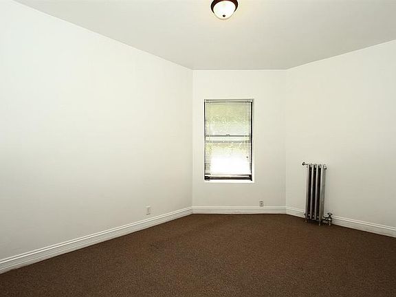 4th image of 7800 S Michigan Ave #Wait1b