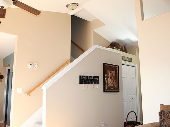 5th image of 10477 N Doral Dr