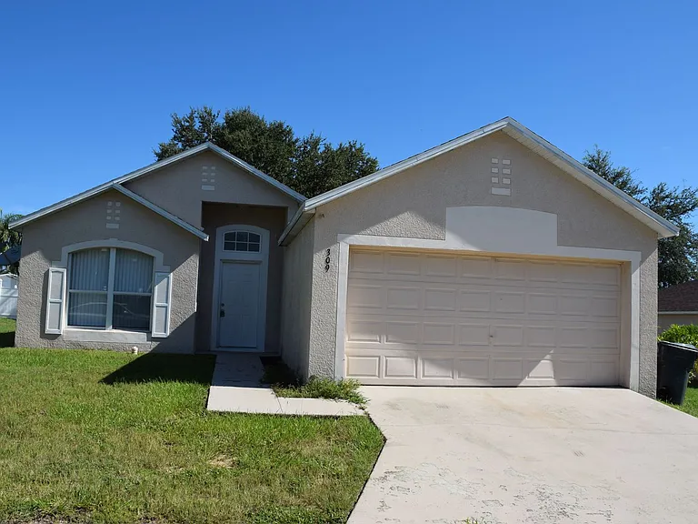 309 Catfish Dr E — Photo 1