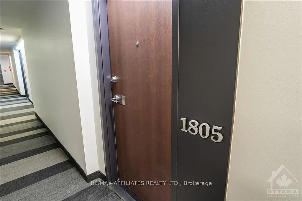 Studio, $1,850 — Photo 3