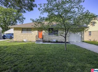 2309 Burnham St, Lincoln, NE 68502