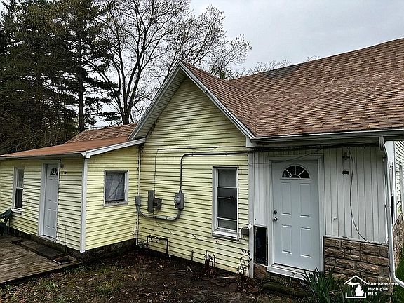 3rd image of 12933 Lulu Rd
