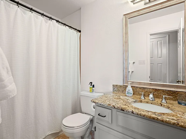 1709 Kimmerling Ln — Photo 13