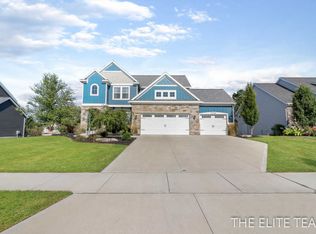 7238 Rosie Shores Dr, Byron Center, MI 49315