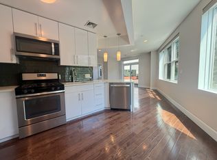 456 Grand St APT 2K, Brooklyn, NY 11211