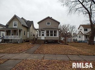 525 4th Ave S, Clinton, IA 52732