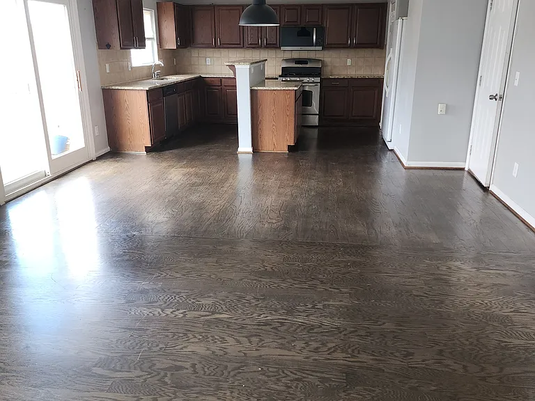 351 Roseglen Dr — Photo 6