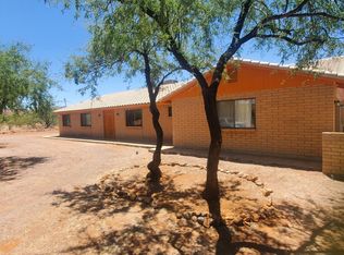 1801 Go Ct, Rio Rico, AZ 85648