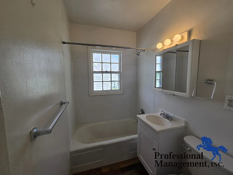 Upstairs Bathroom
