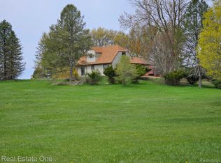 1100 Stone Rowe, Milford, MI 48380