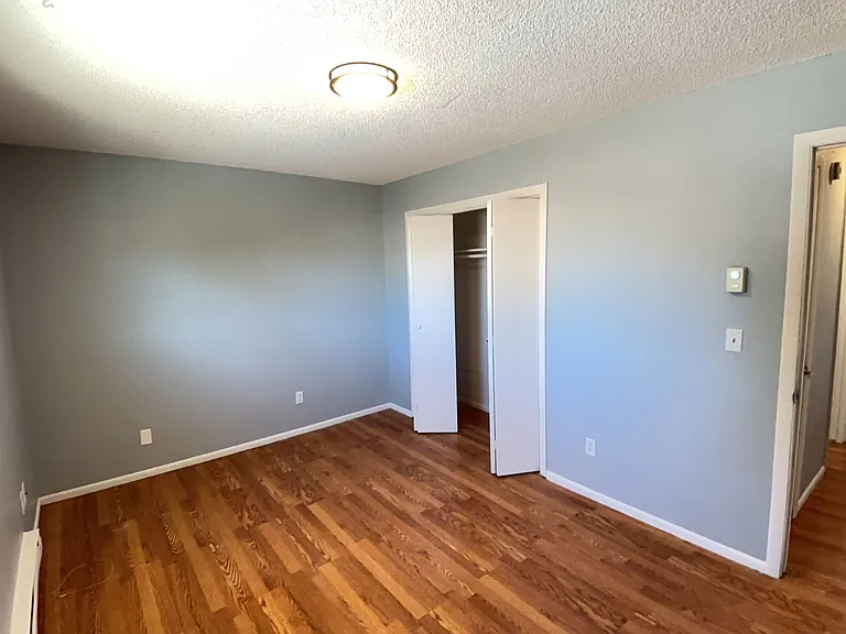 940 Iowa Ave — Photo 8