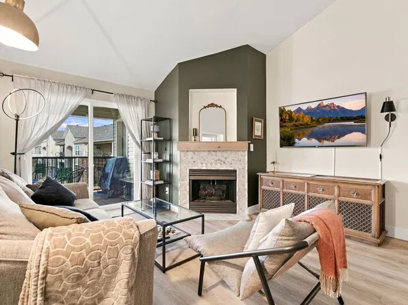 12233 W Cross Dr, Littleton, CO