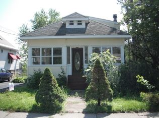 28 Edward St, Cohoes, NY 12047