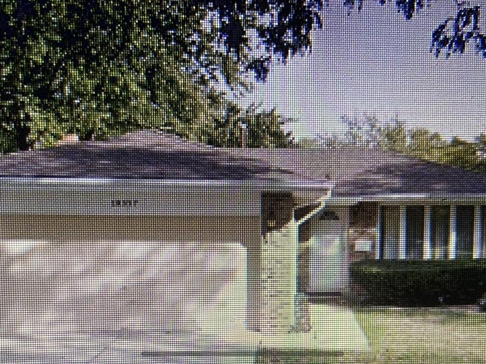 2nd image of 18357 Center Ave