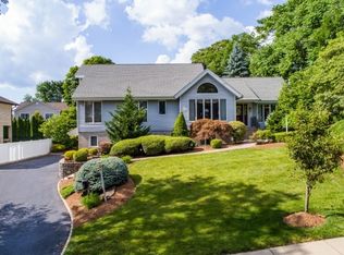 5 Little Pl, Wayne, NJ 07470