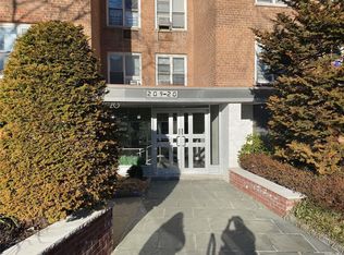 20920 18th Ave APT 5B, Bayside, NY 11360