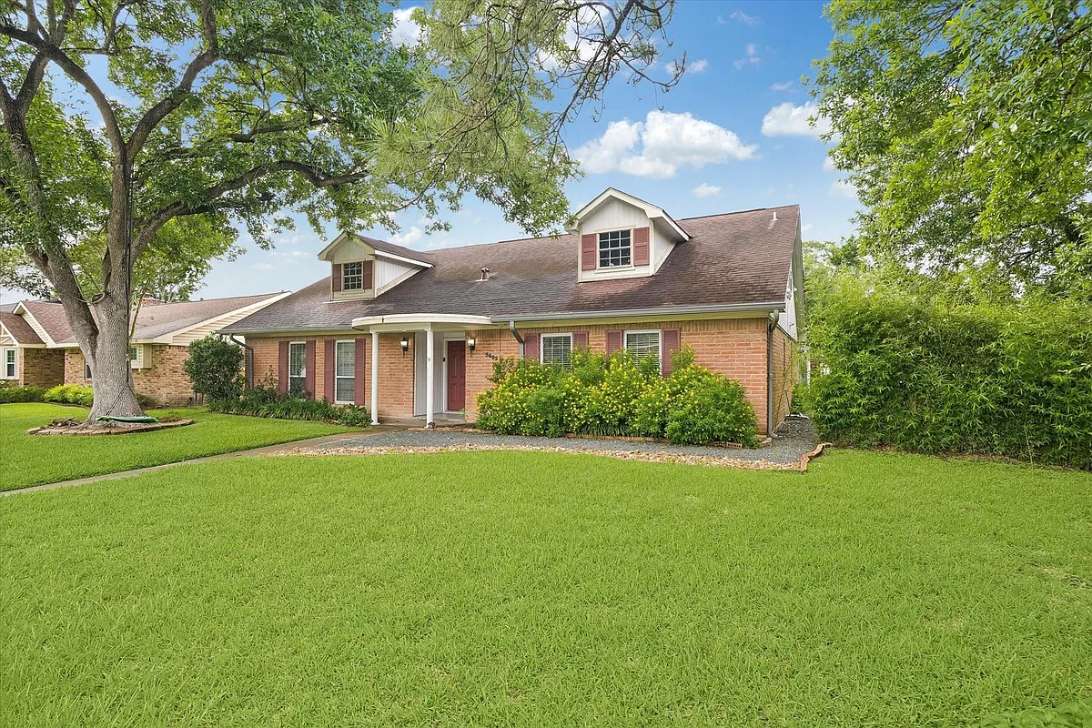 Building Photo - 5402 Queensloch Dr