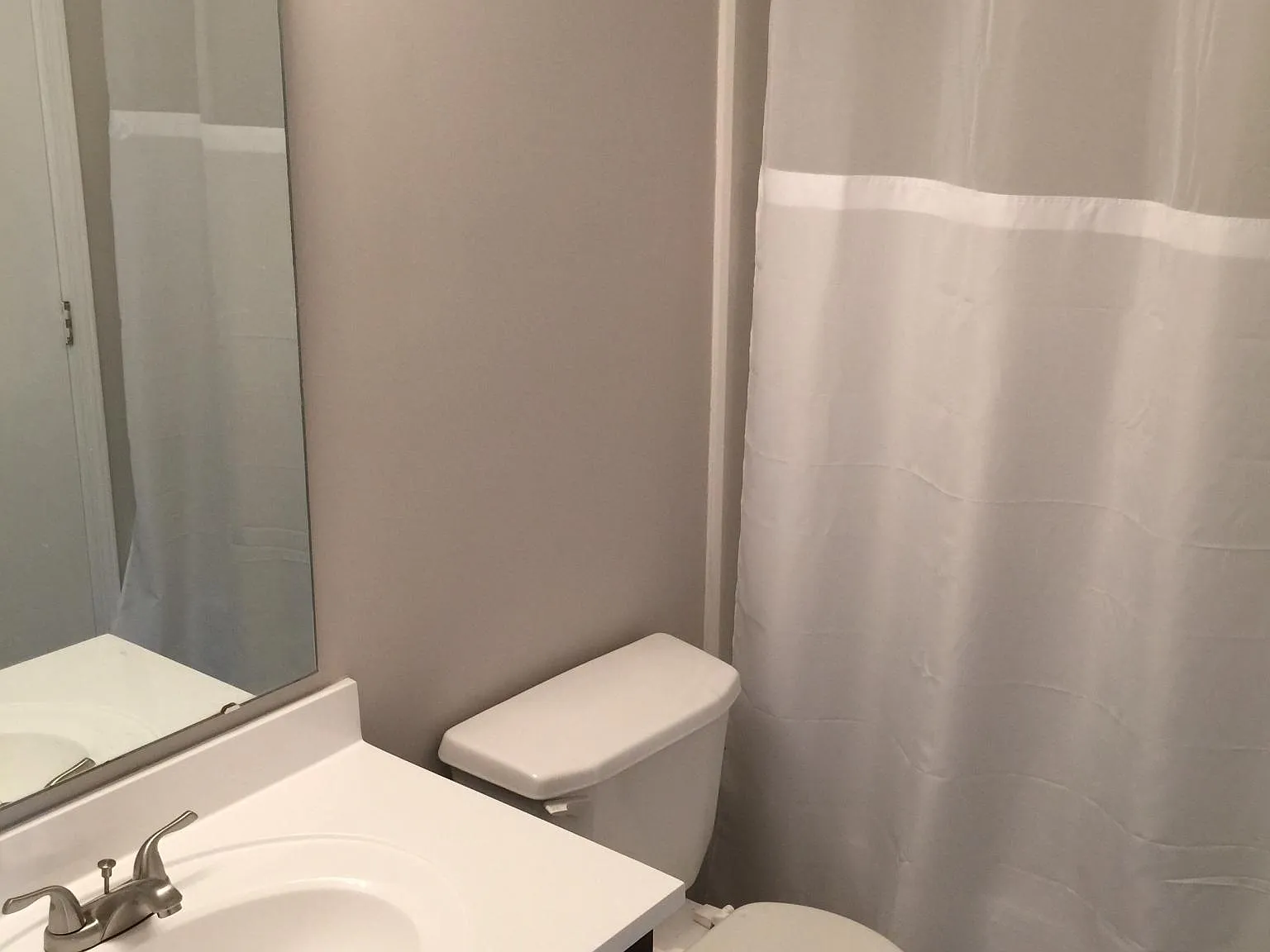 2 bed, 975 sqft, $1,475 — Photo 4