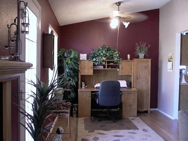 2nd image of 1239 E Rosemonte Dr
