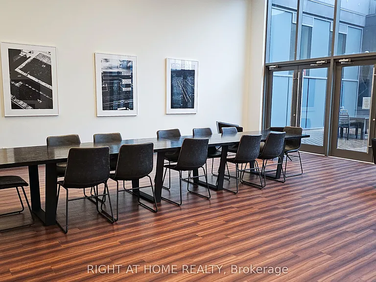118 Varna Dr #101 — Photo 17