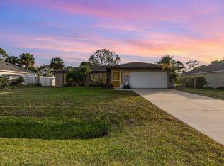 460 Americana Blvd NE, Palm Bay, FL 32907