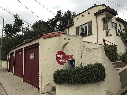 1st image of 826 Maltman Ave