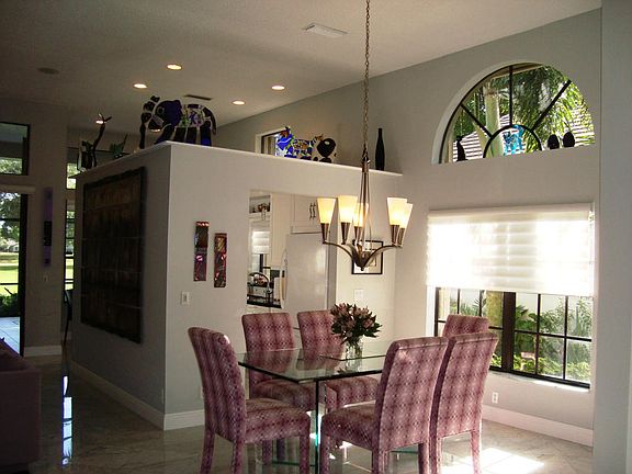 4th image of 231 Sherwood Forest Dr