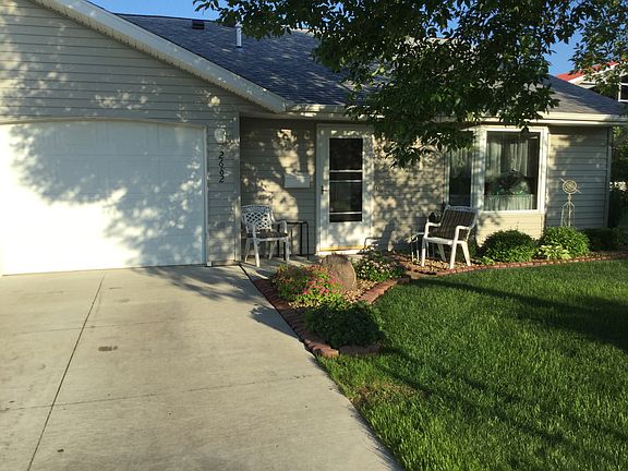 3rd image of 2682 Mistwood Ct