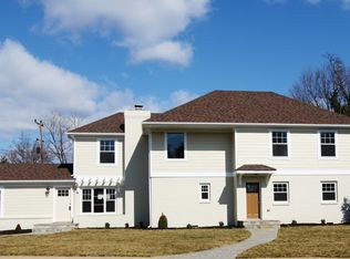 211 S Garfield St, Arlington, VA 22204
