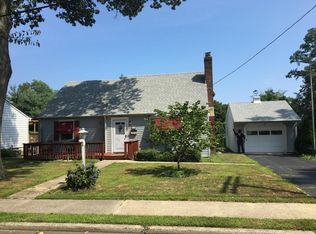 16 Wigwam Path, Manasquan, NJ 08736
