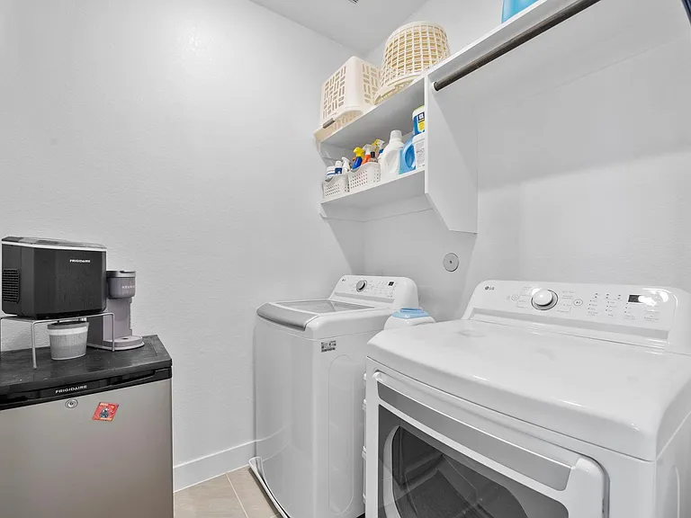 7907 Starfish Arbor Dr — Photo 19