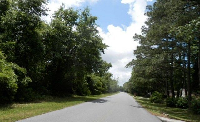 2nd image of 1121 Simmons Bluff Rd