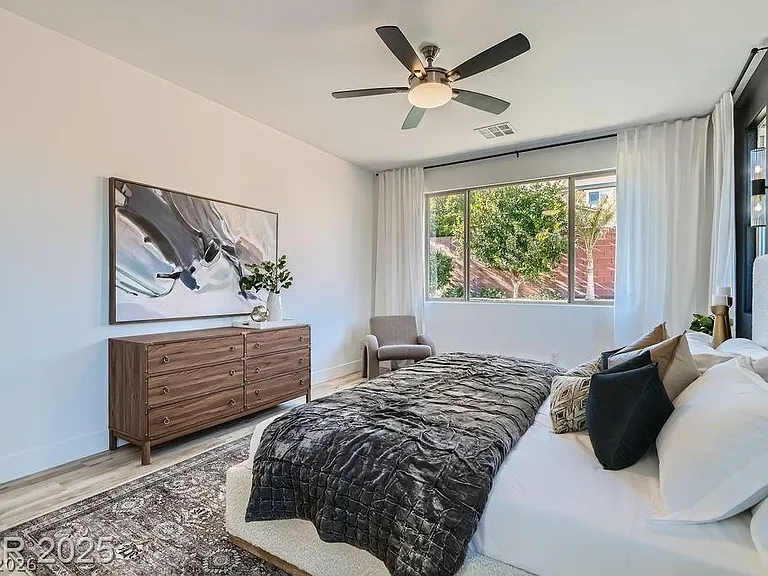 5873 Skyfall Ct — Photo 25