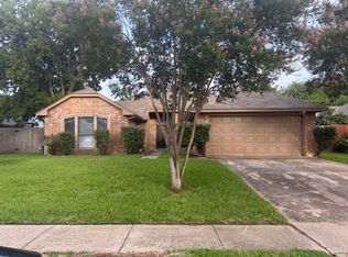 4333 Baldwin St, Grand Prairie, TX 75052