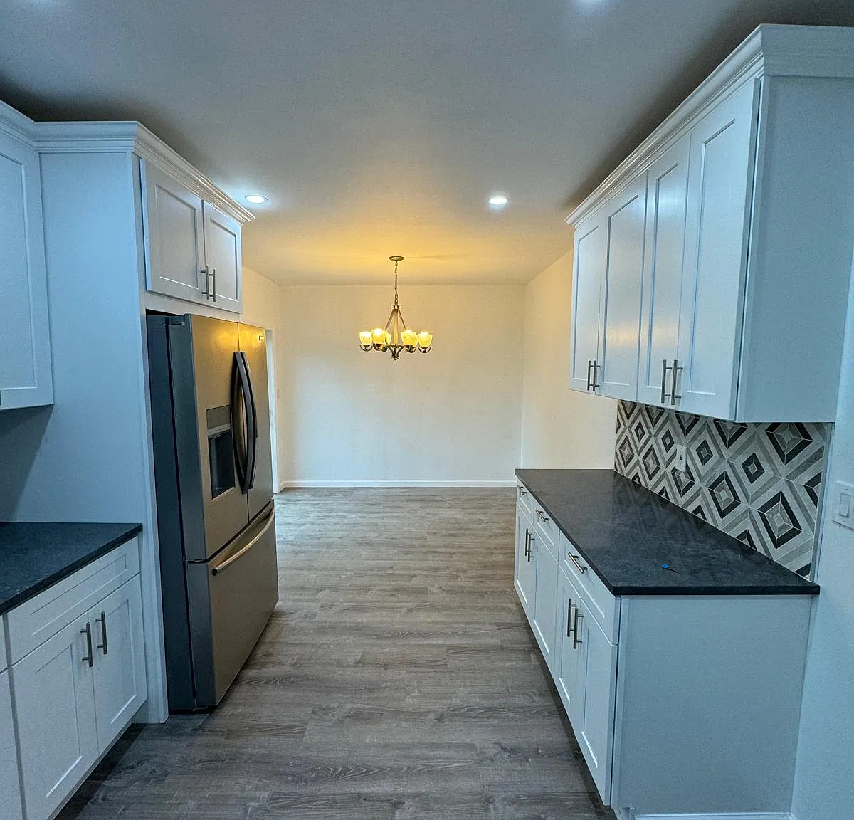 5 bed, 2203 sqft, $3,500 — Photo 4
