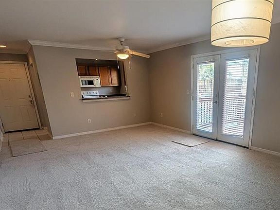 5th image of 1841 Parakeet Way Unit 1101