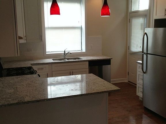 4th image of 1829 W Leland Ave #3W