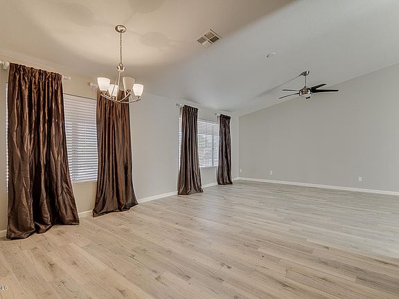 5th image of 25202 S Buttonwood Dr