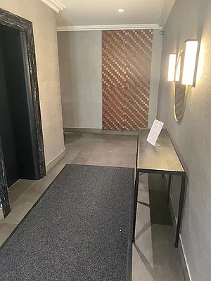 Rented by R New York | media 8