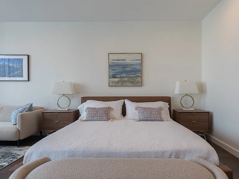 40 Trinity Pl #1602 — Photo 4