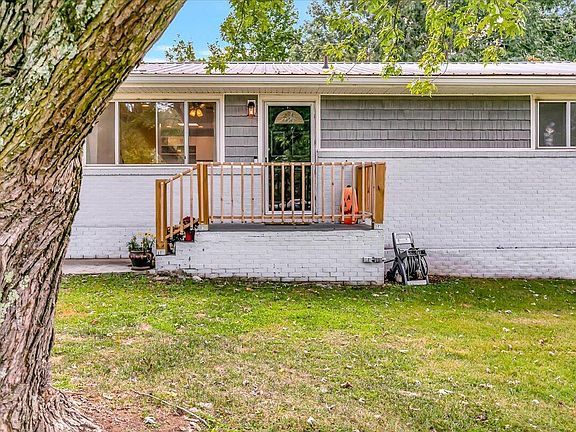 4th image of 616 Linda Dr SE