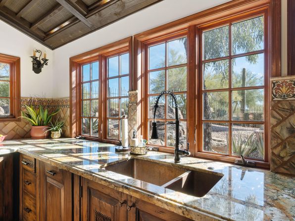 35035 N Whileaway Rd, Carefree, AZ 85377