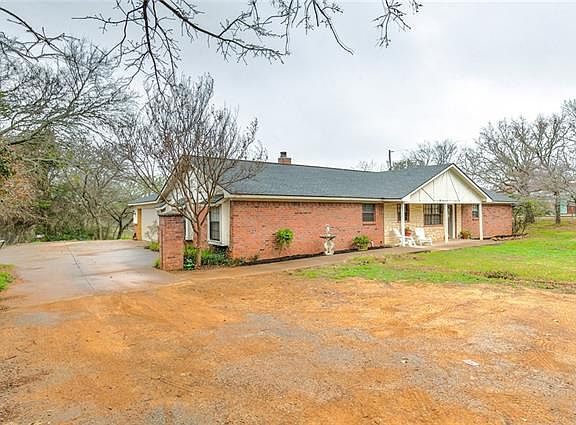 2nd image of 2200 County Road 602