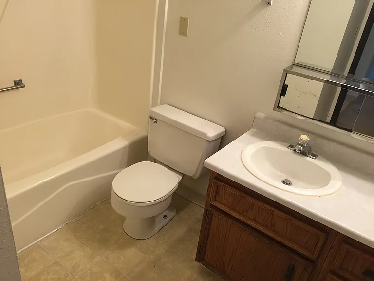 Skaff Apartments - Moorhead — Photo 17