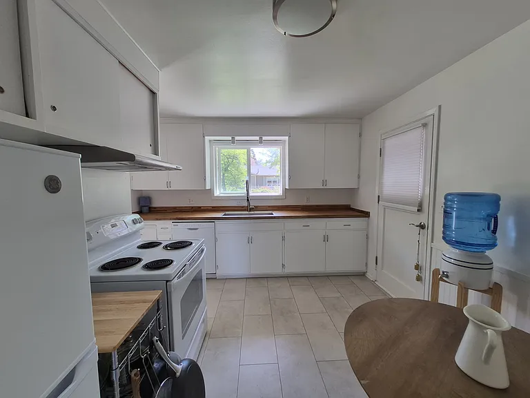 1431 Alpowa Ave — Photo 12