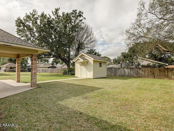 4th image of 1617 Southwood Dr