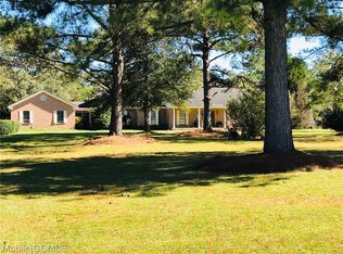19030 Rada Rd, Silverhill, AL 36576