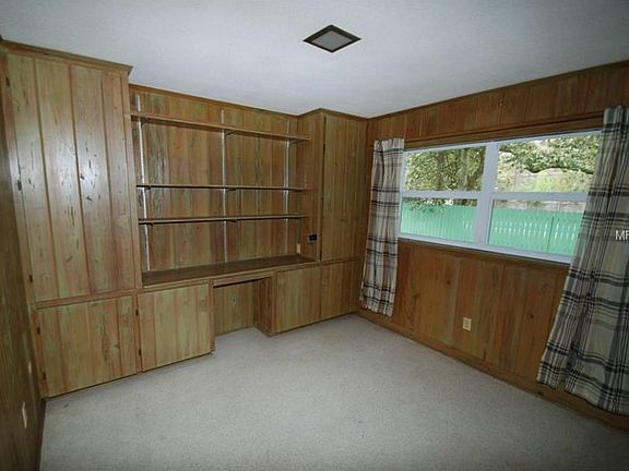 3rd image of 525 Linson Ct