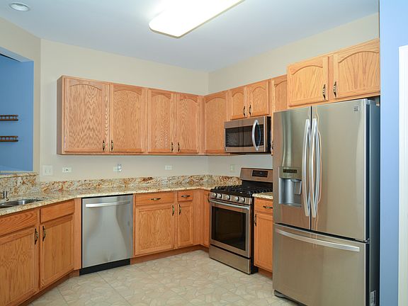 4th image of 12168 White Tail Ln